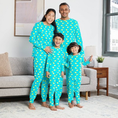 Target Lemon Pattern Family Pajamas, Mommy and Me Outfits