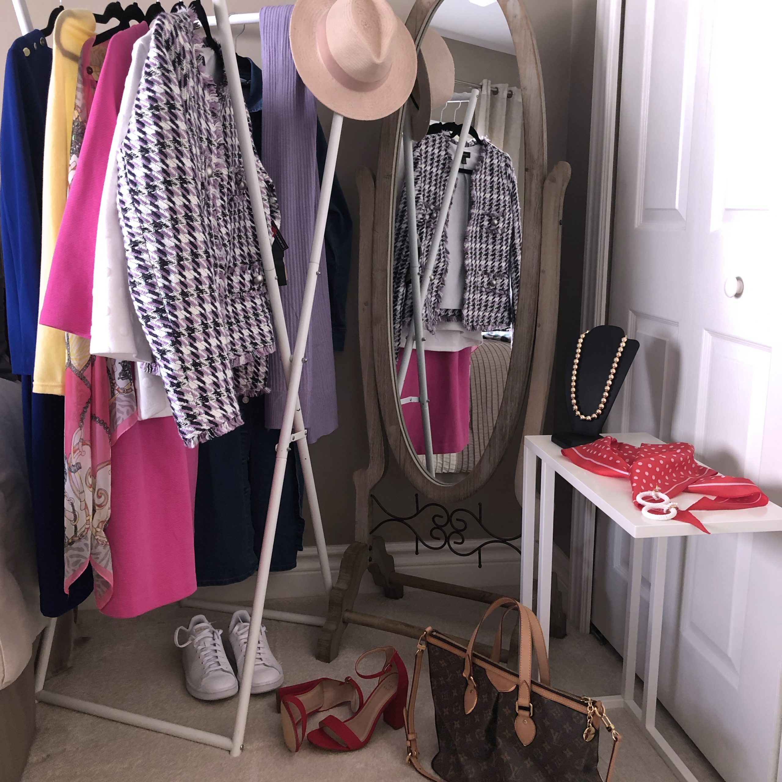 Dianne Playing Pretend "Boutique" Growing Up. The Harper Girls.