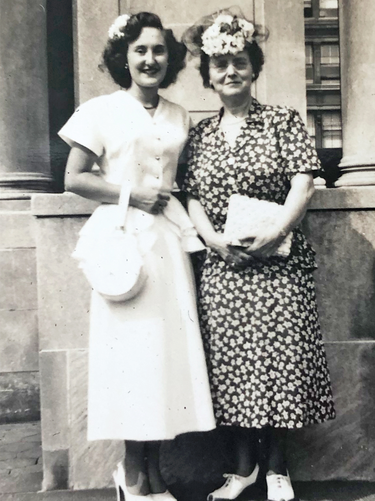 The Harper Girls blog's Grandma Rose.  Celebrating her for International Women's Day.  Shown with her daughter, Joyce.


