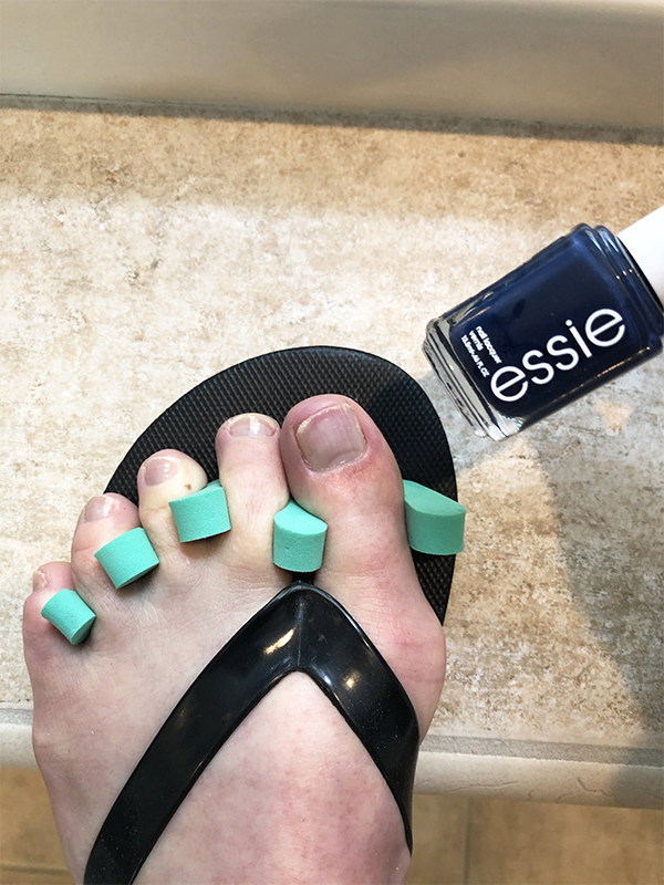 Pedicure flip flops and toe separators