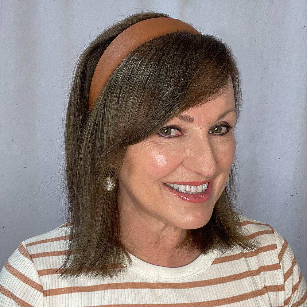 Dianne of the The Harper Girls modeling a headband