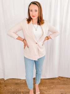 Jen - How to Wear it At Any Age