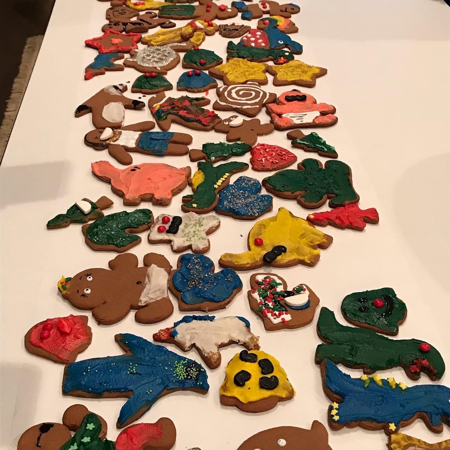 Our Favorite Christmas Cookies: Family Approved - The Harper Girls