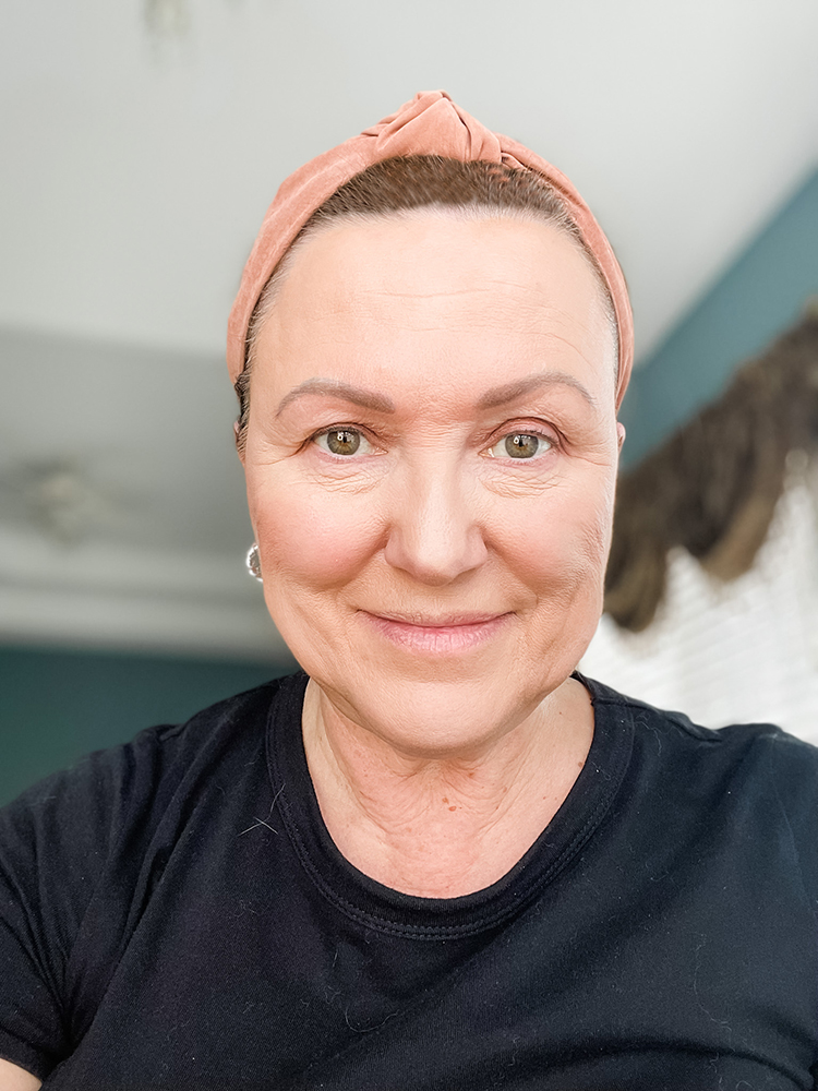 woman preparing to try new eyeliner