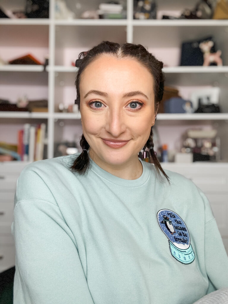 how to wear glitter eyeshadow